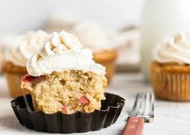 Apple Pie Cupcakes With Maple Buttercream