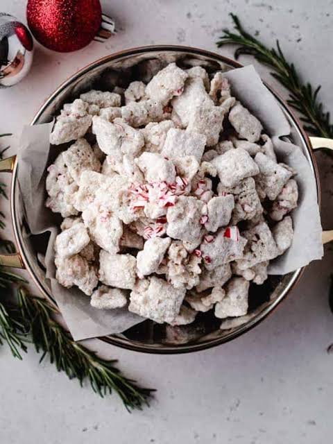 Easy Double Chocolate Peppermint Puppy Chow