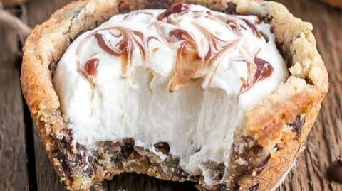 Chocolate Cream Pie Cookie Cups