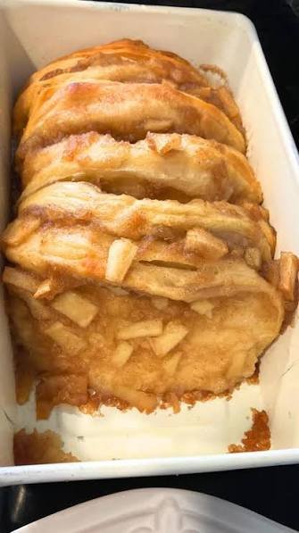 Maple Apple Pie Pull Apart Bread