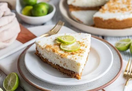No Bake Key Lime Mousse Pie