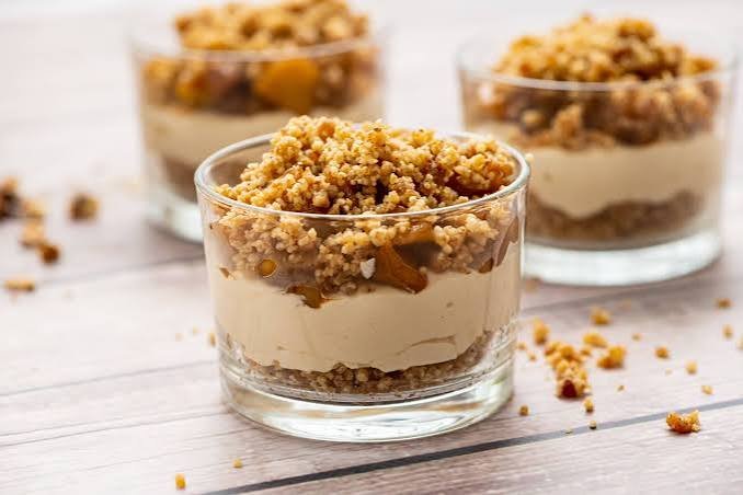 No Bake Mini Apple Pie Cheesecakes