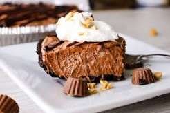 No Bake Peanut Butter Marshmallow Pie