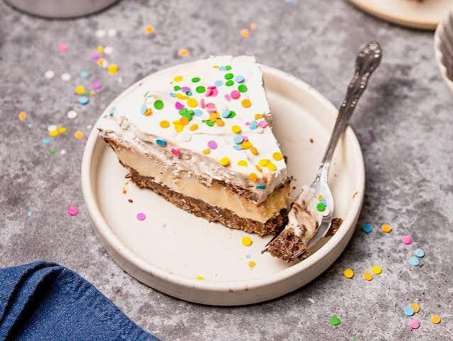 No Bake Pop Tart Ice Cream Pie..