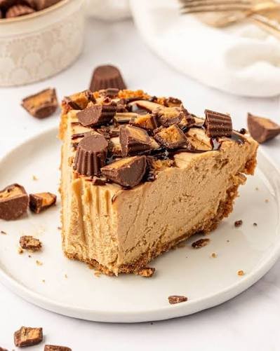 No Bake Reeses Peanut Butter Cup Cheesecake