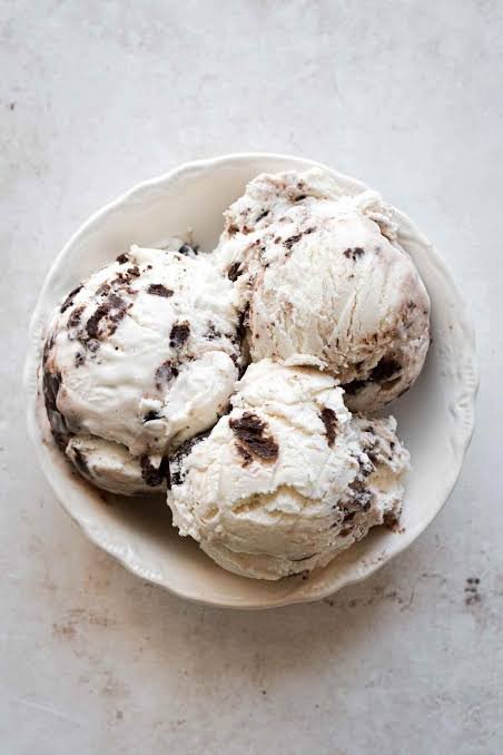 No Churn Fudgy Brownie Batter Ice Cream