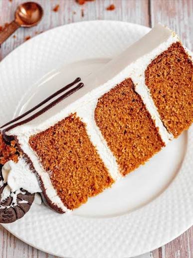 Pumpkin Cake With Honey Mascarpone Frosting