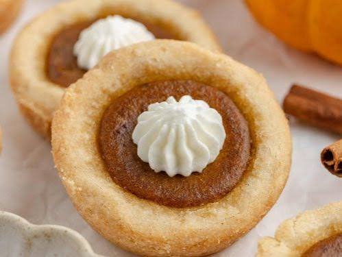 Pumpkin Cream Pie Cookie Cups