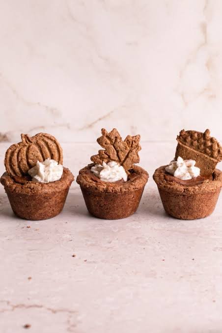 Pumpkin Cream Pie Cookie Cups