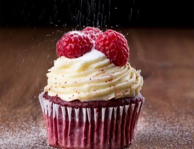 Red Velvet Chocolate Cream Cheese Cupcakes