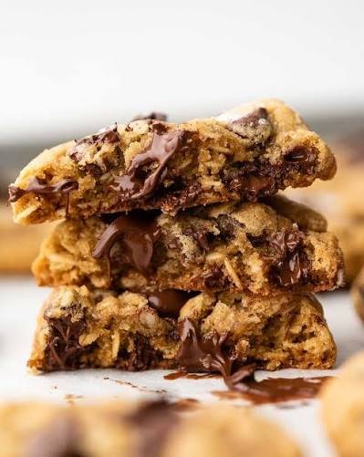 Salted Caramel Oatmeal Chocolate Chip Cookie Recipe