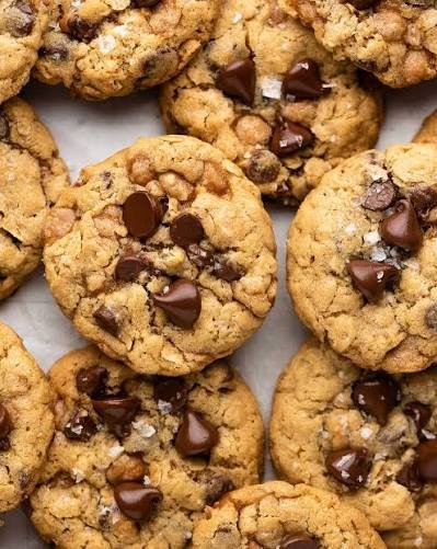 Salted Caramel Oatmeal Chocolate Chip Cookie Recipe