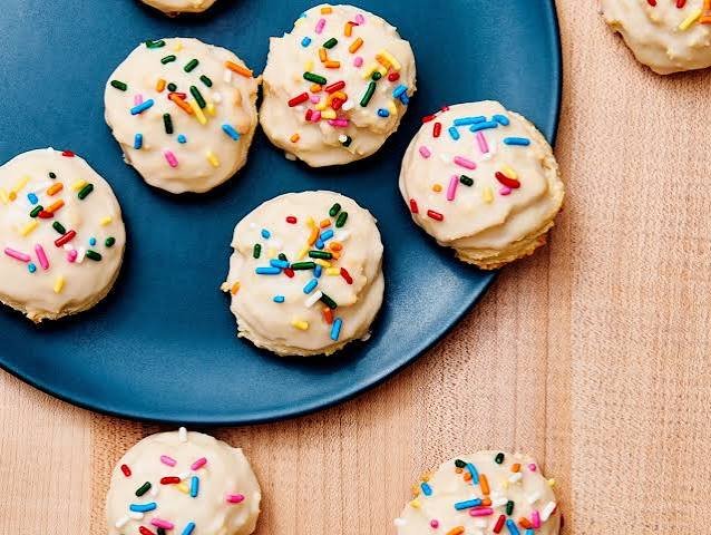 Soft And Chewy Oreo Funfetti Cookies..
