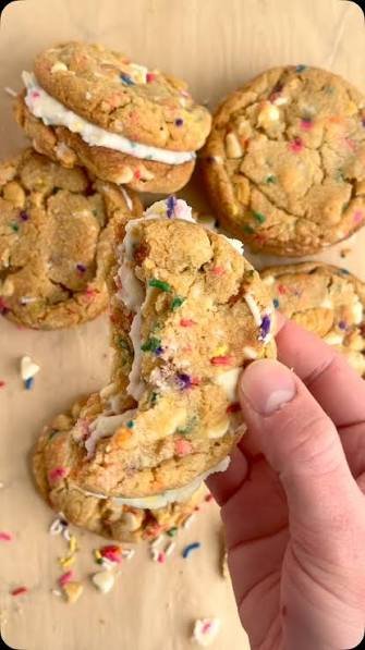 Soft And Chewy Oreo Funfetti Cookies