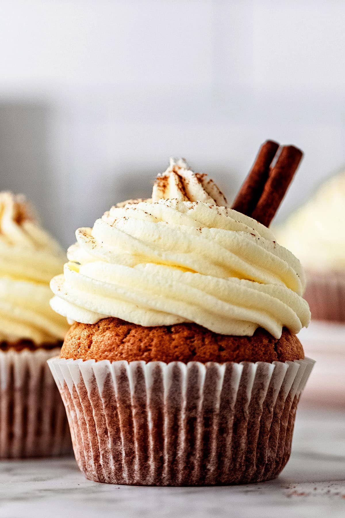 Spiced Rum And Eggnog Cupcakes With Eggnog Buttercream