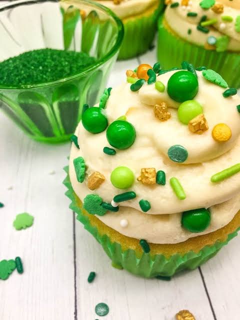 Triple Irish Cream Cupcakes From Scratch